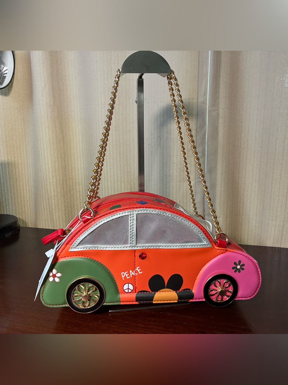 Novelty Beatle Bag NWT - Picture 1 of 6